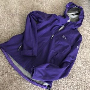 Mountain Hardwear purple hooded softshell jacket